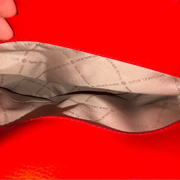 Michael Kors Large Ellis Sangria Satchel - Picture 6 of 7